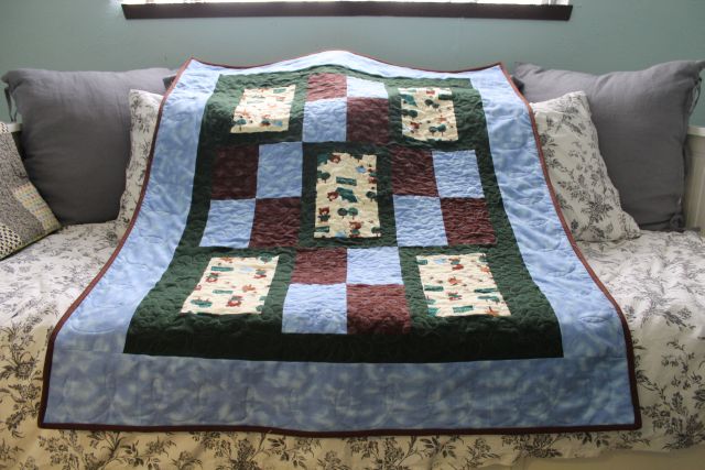 project linus camping quilt